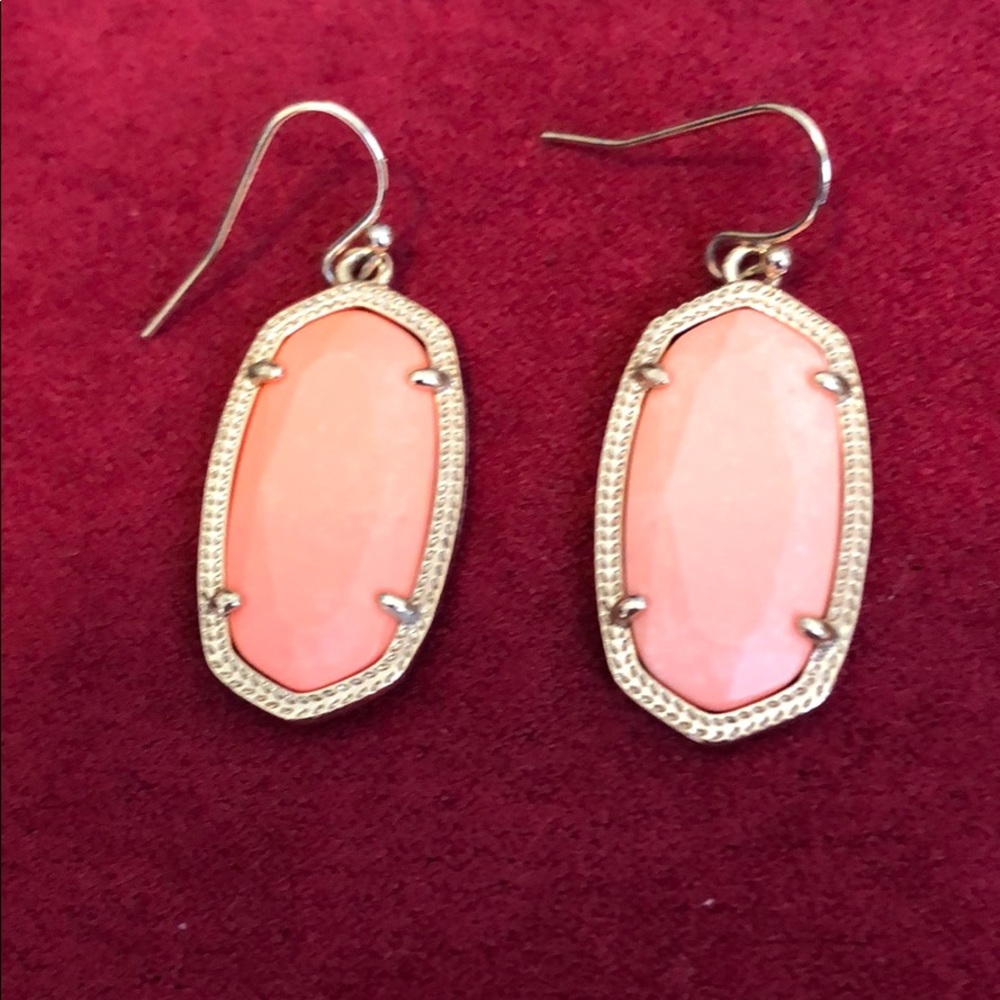 Kendra Scott Dani Earrings